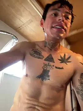 Imnotabatman45 online show from April 2026 11:27:02 PM