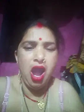 Snapshot of Your-shreya143 chatting on April 2026 10:00:02 PM Your-shreya143 online show from April 2026 10:00:02 PM