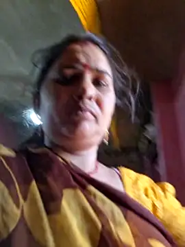 Snapshot of Your-shreya143 chatting on May 2026 06:09:01 AM Your-shreya143 online show from May 2026 06:09:01 AM