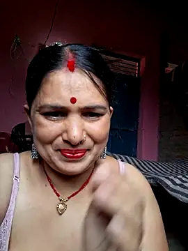 Snapshot of Your-shreya143 chatting on June 2026 10:28:02 AM Your-shreya143 online show from June 2026 10:28:02 AM