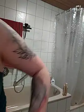 Snapshot of Milas_Dreams_OF chatting on December 2025 07:39:01 AM Milas Dreams OF online show from December 2025 07:39:01 AM