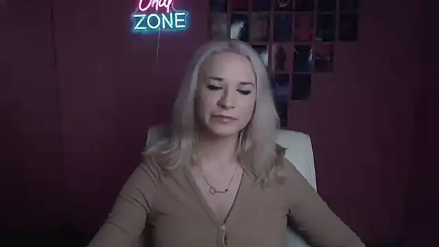 Snapshot of Melodie_Aster chatting on July 2026 05:26:02 AM Melodie Aster online show from July 2026 05:26:02 AM