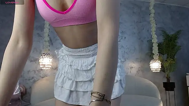 SilviaVanda online show from March 2026 08:09:01 AM