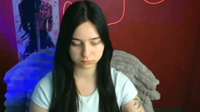 Lilu May online show from April 2026 11:46:02 AM