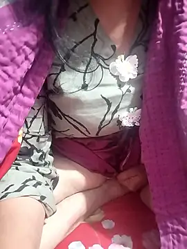 Snapshot of hottyrose69 chatting on January 2026 12:38:02 AM hottyrose69 online show from January 2026 12:38:02 AM