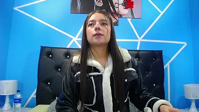 Snapshot of Diamond_juliana chatting on December 2025 03:13:02 AM Diamond juliana online show from December 2025 03:13:02 AM