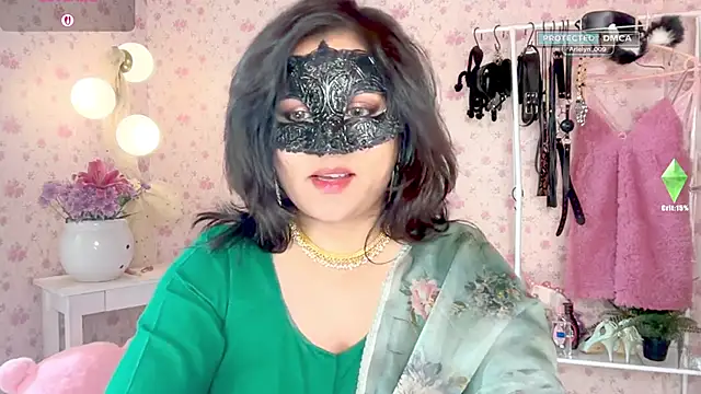 Snapshot of Arielyn_009 chatting on January 2026 01:05:02 PM Arielyn 009 online show from January 2026 01:05:02 PM