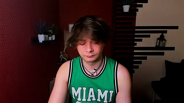 ErosPulseee online show from December 2025 12:43:01 PM