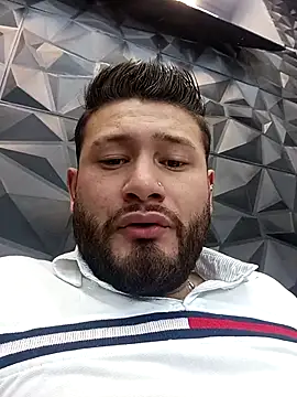 Snapshot of MaxSteel_x chatting on March 2026 06:01:01 PM MaxSteel x online show from March 2026 06:01:01 PM