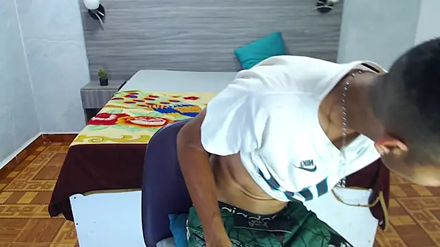 Snapshot of Axel_Marcu chatting on December 2025 08:27:01 PM Axel Marcu online show from December 2025 08:27:01 PM