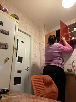 Dana92va online show from February 2026 05:45:01 AM