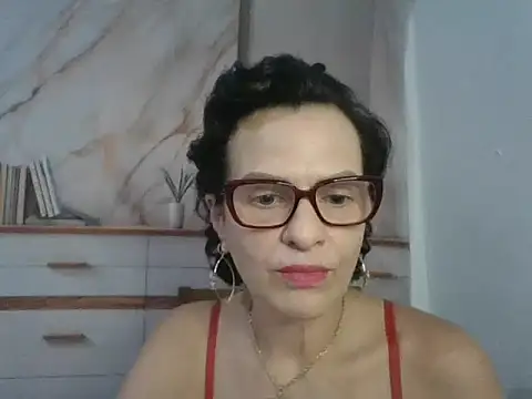 Snapshot of Luna-Hot0802 chatting on January 2026 12:31:02 PM Luna-Hot0802 online show from January 2026 12:31:02 PM