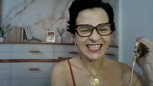 Luna-Hot0802 online show from March 2026 02:00:01 PM