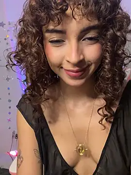 Anne Wyntheris online show from April 2026 02:11:01 AM