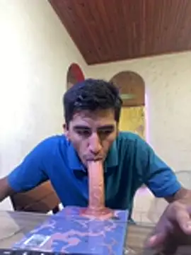 Snapshot of maxI_dick33 chatting on March 2026 02:45:02 PM maxI dick33 online show from March 2026 02:45:02 PM