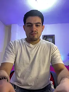 williamsmiiths16 online show from February 2026 02:57:01 PM