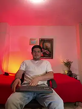 williamsmiiths16 online show from April 2026 11:21:02 AM