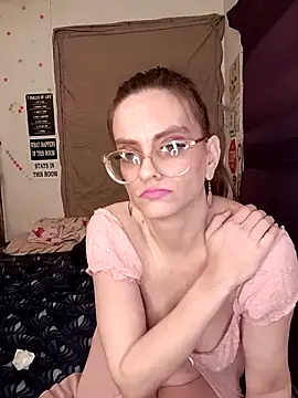 snowbird1117 online show from February 2026 11:28:02 AM