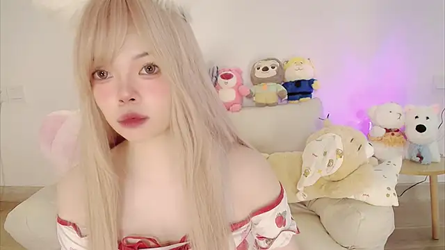 Miyeoonn online show from January 2026 02:14:01 AM