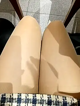 Snapshot of Baby-Linh chatting on January 2026 04:04:01 AM Baby-Linh online show from January 2026 04:04:01 AM