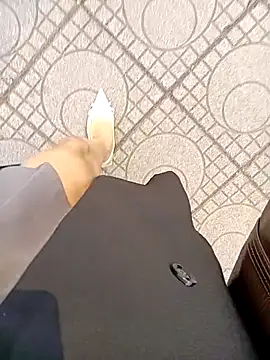 Snapshot of Baby-Linh chatting on January 2026 04:07:02 AM Baby-Linh online show from January 2026 04:07:02 AM