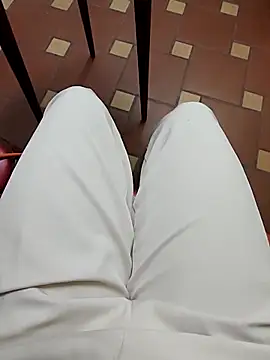 Baby-Linh online show from March 2026 12:43:01 PM