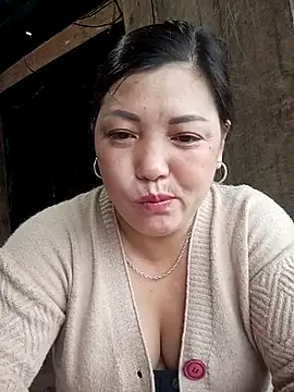 Snapshot of sary-hot2x chatting on May 2026 01:25:01 AM sary-hot2x online show from May 2026 01:25:01 AM