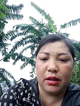 Snapshot of sary-hot2x chatting on May 2026 10:22:02 PM sary-hot2x online show from May 2026 10:22:02 PM