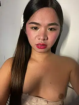 Snapshot of voganmarie chatting on June 2026 02:20:02 PM voganmarie online show from June 2026 02:20:02 PM