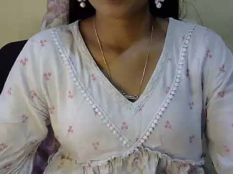 Snapshot of Shab_M chatting on May 2026 07:49:01 AM Shab M online show from May 2026 07:49:01 AM