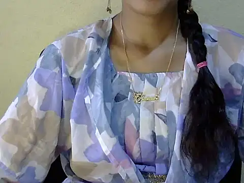 Snapshot of Shab_M chatting on May 2026 06:42:02 AM Shab M online show from May 2026 06:42:02 AM