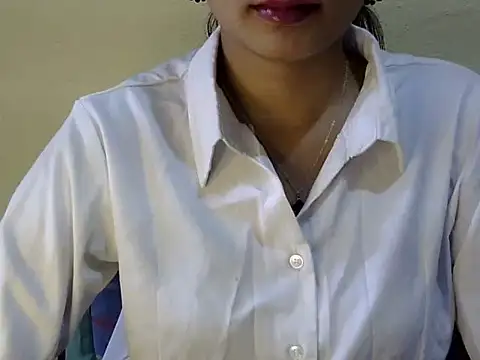 Snapshot of Shab_M chatting on June 2026 05:07:01 AM Shab M online show from June 2026 05:07:01 AM