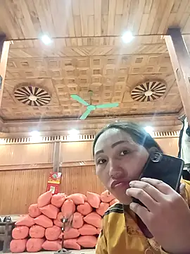 Lorena-a online show from December 2025 11:25:02 AM