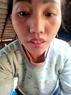 Lorena-a online show from December 2025 12:40:02 AM