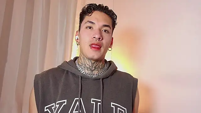 AlecBanne online show from January 2026 11:17:01 PM