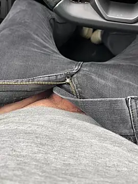 Dodo2223 online show from February 2026 10:56:01 AM