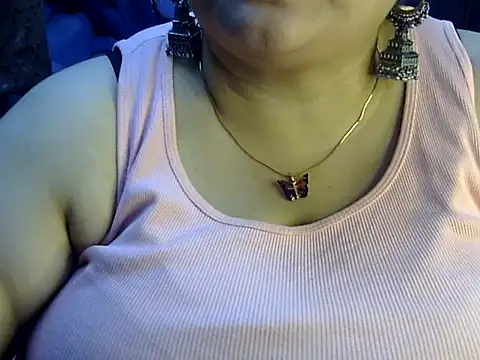 Snapshot of Soniya_Sha chatting on July 2026 08:16:02 PM Soniya Sha online show from July 2026 08:16:02 PM