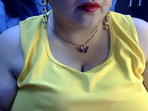 Snapshot of Soniya_Sha chatting on August 2026 02:08:01 PM Soniya Sha online show from August 2026 02:08:01 PM