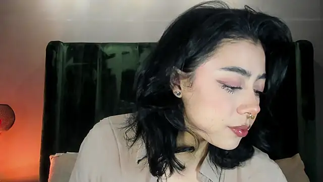 TaniaRedd  online show from February 2026 01:21:01 PM