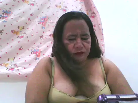 Snapshot of mature_l0ve chatting on January 2026 02:11:02 PM mature l0ve online show from January 2026 02:11:02 PM