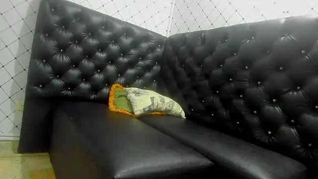 Snapshot of SAMMY_THEMADAME chatting on December 2025 03:12:01 AM SAMMY THEMADAME online show from December 2025 03:12:01 AM