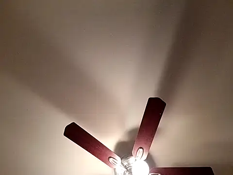 moneytalk516 online show from March 2026 03:14:01 AM