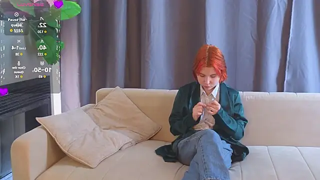 Snapshot of RavenOpaline chatting on March 2026 06:08:02 AM RavenOpaline online show from March 2026 06:08:02 AM