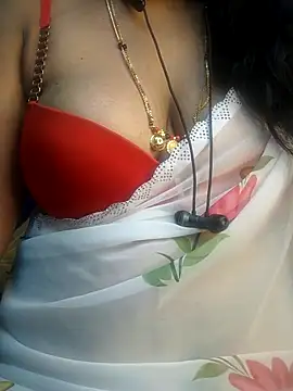 Snapshot of Preeti345 chatting on April 2026 03:31:02 PM Preeti345 online show from April 2026 03:31:02 PM