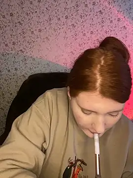 Snapshot of NicollVeys chatting on February 2026 01:03:02 PM NicollVeys online show from February 2026 01:03:02 PM