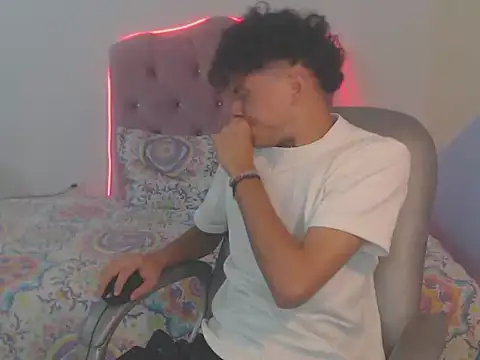 hot bunny777  online show from January 2026 09:07:02 PM