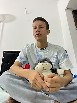 Eros Flame online show from December 2025 02:03:01 PM