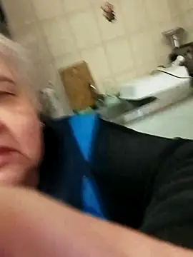 HapinessLovee online show from January 2026 09:46:02 AM