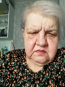 HapinessLovee online show from April 2026 06:38:01 AM