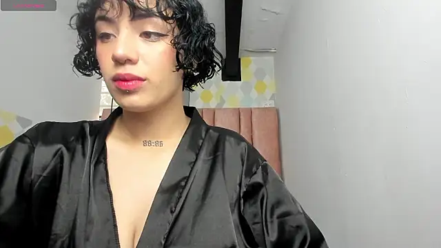 Kiara Fox   online show from March 2026 05:52:02 PM